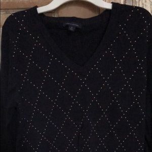 Tommy Hilfiger long sleeve tshirt/sweater.